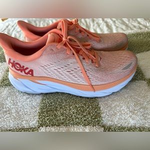 Hoka women Clifton 8